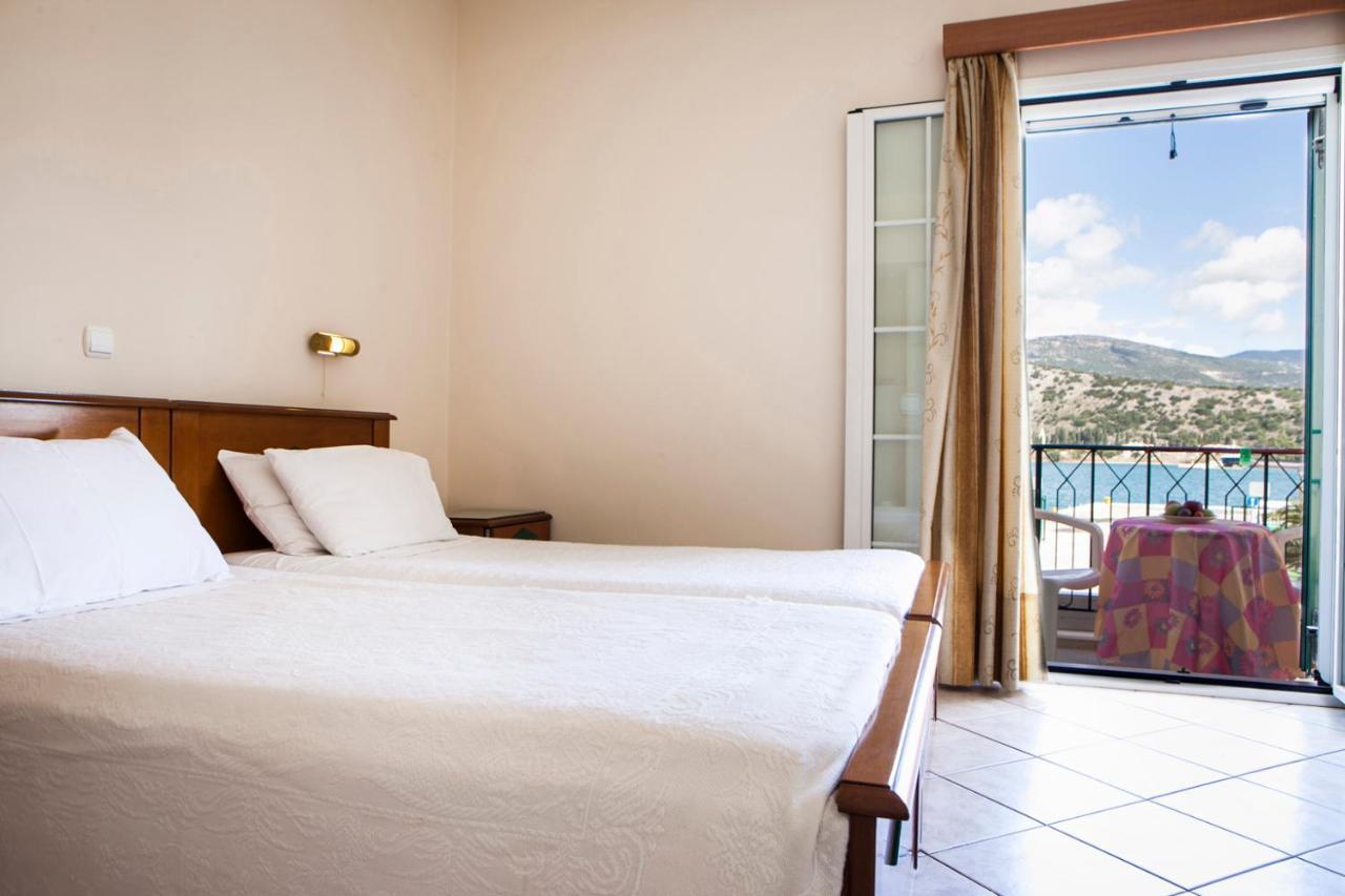 Rouchotas Studios By Viktor 1Rst Floor Argostoli  Exterior photo